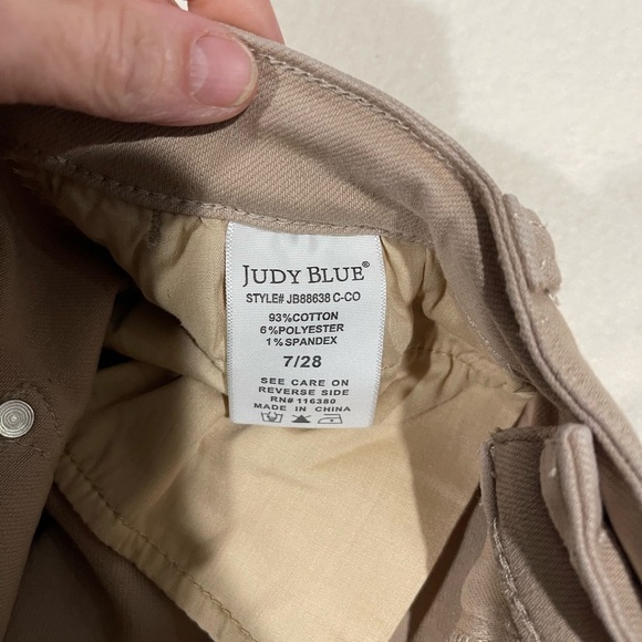 Judy Blue wide leg khaki jeans with a raw hem cropped high waist Size 7/28 comfy - Picture 10 of 11
